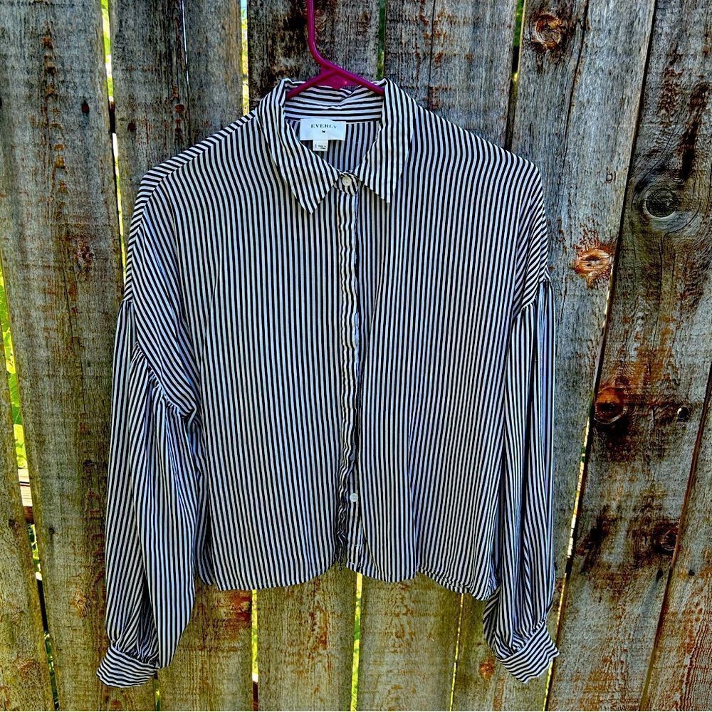 Everly blouse long sleeve striped. Collared. Size is medium